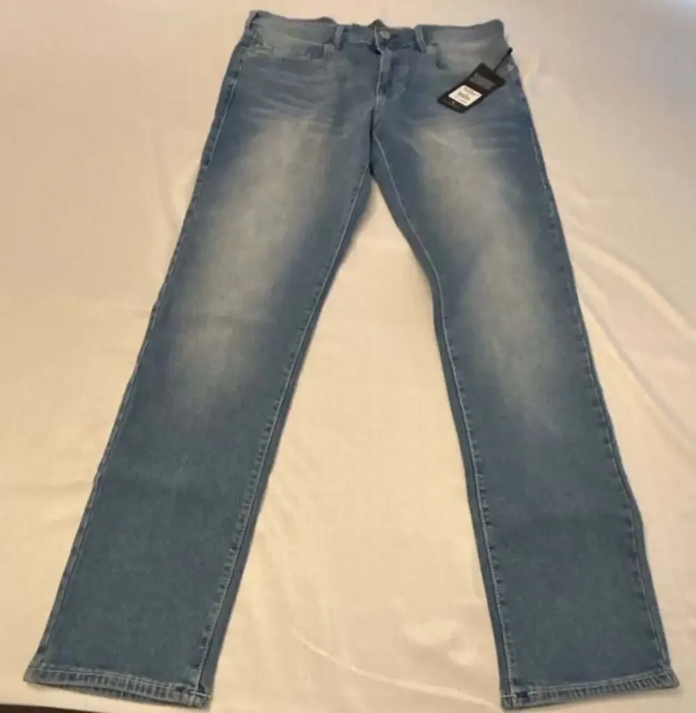 True Religion Geno Relaxed Slim Jeans Medium Golden Wash Size 33x32 NWT